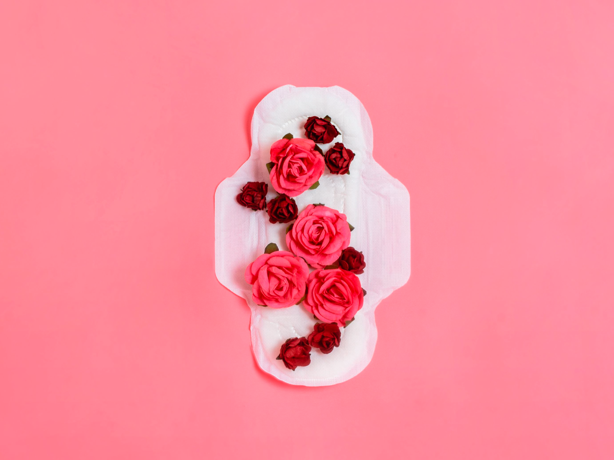 Qué es el sangrado de implantación y cómo diferenciarlo de la menstruación? | Fertty Clínica de Reproducción Asistida